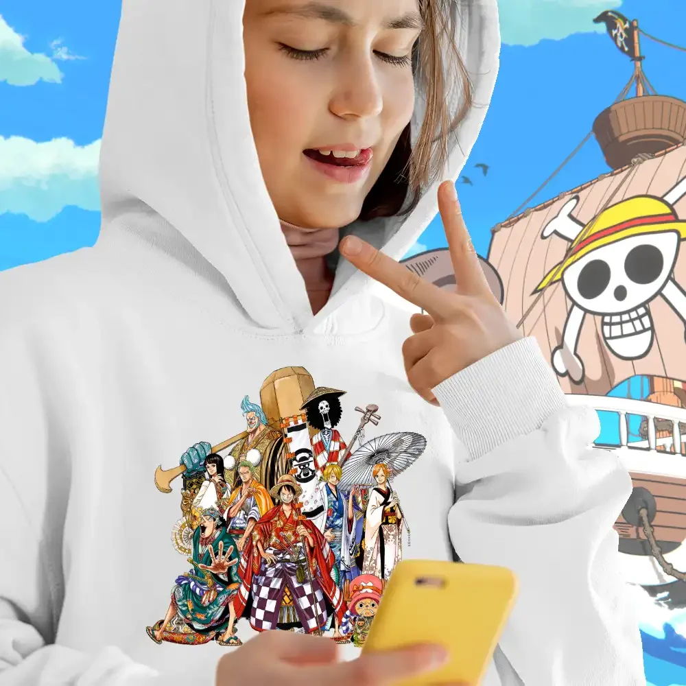 hanorac-one-piece-costum-65w2T85 Hanorac One Piece Costum